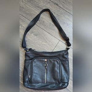 Great American Leather Works Black Pebbled Leather Crossbody Bag Multi Zip